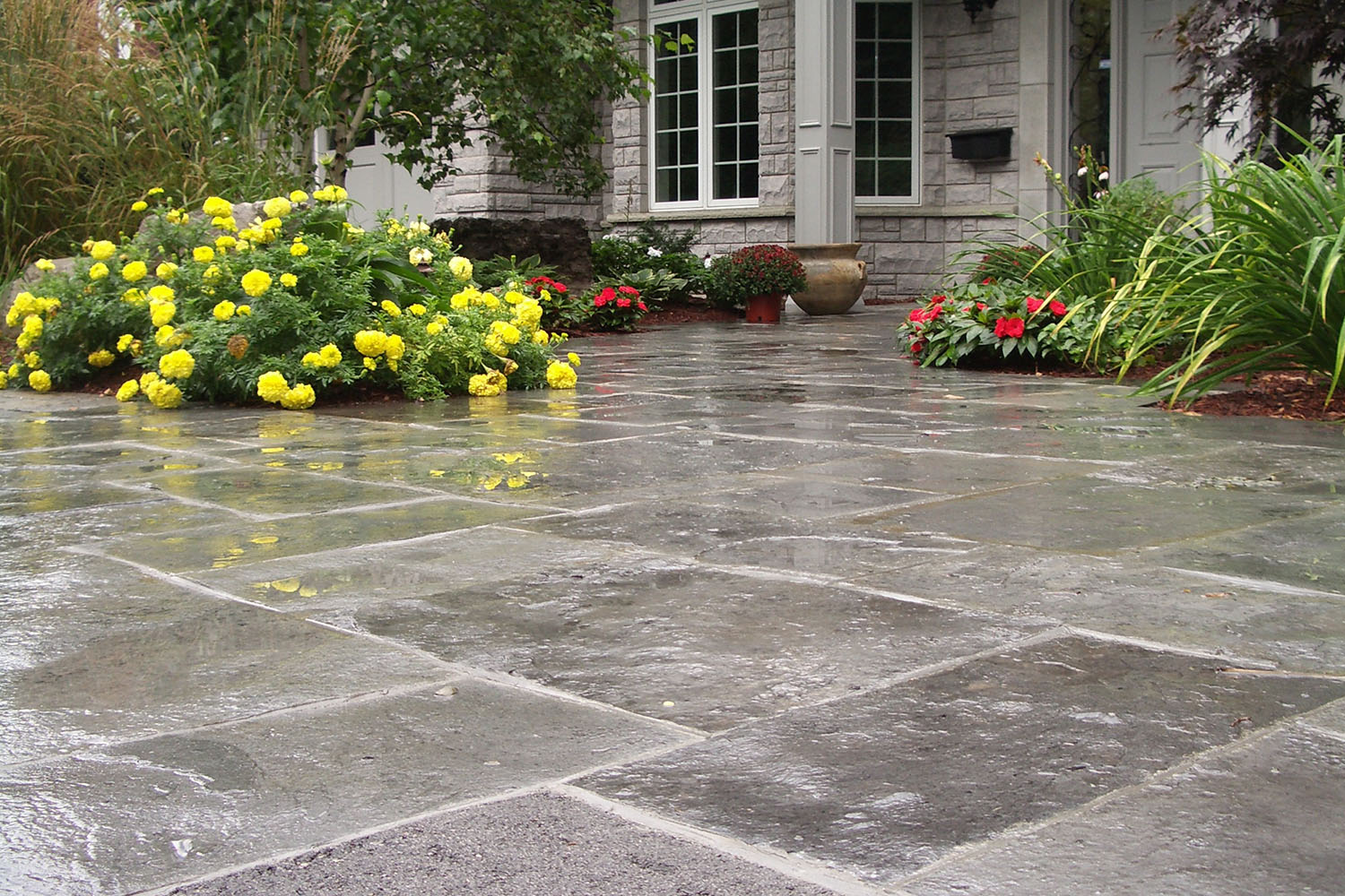 flagstone Ontario